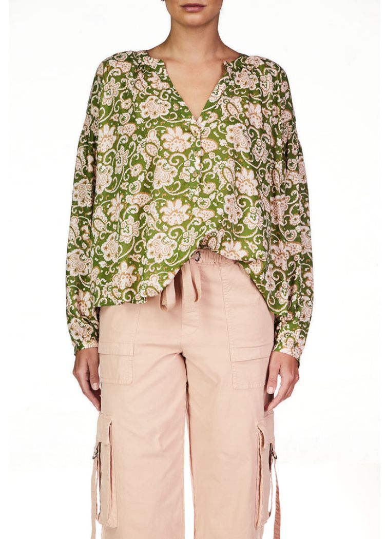 Sanctuary Sunday's Best Blouse - Lush Flora-Hand In Pocket