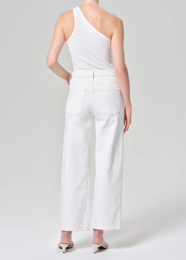 Harper Straight Jean (Stretch) In White Wash-Hand In Pocket