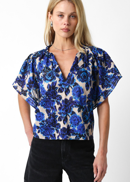 Hydrangea Blouse-Beige/Blue-Hand In Pocket