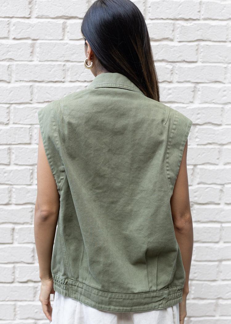 Molli Washed Utility Vest-Hand In Pocket