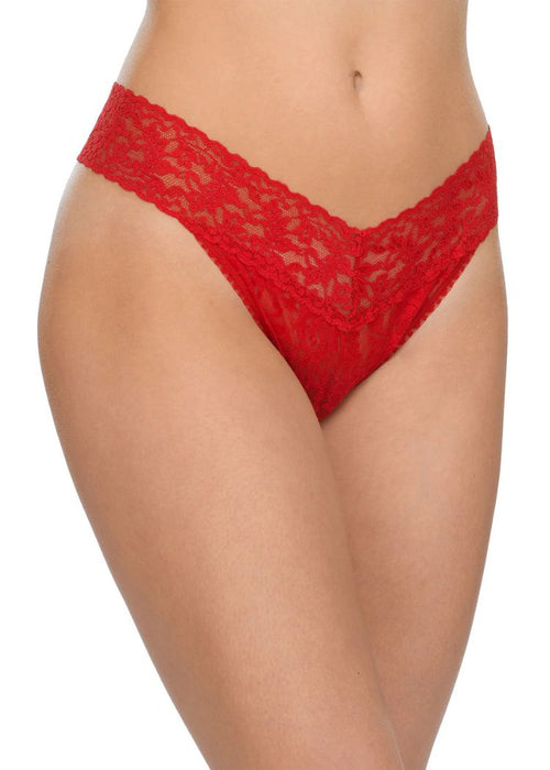 Hanky Panky Signature Lace Original Rise Thong - Red-Hand In Pocket