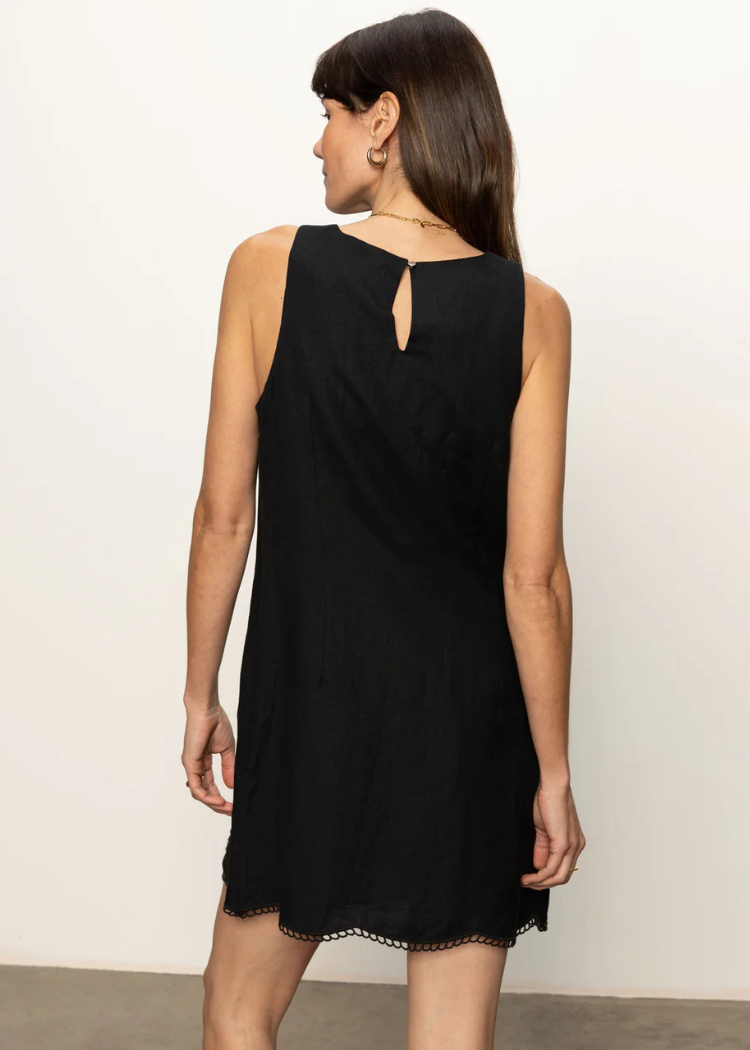 Sanctuary Embroidered Blooms Dress- Black-Hand In Pocket