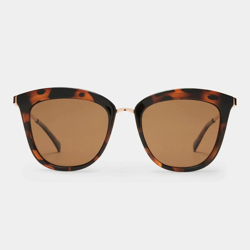 Le Specs Caliente- Tort/ Rose Gold-Hand In Pocket