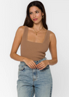 Velvet Heart Pamela Top- Praline-Hand In Pocket