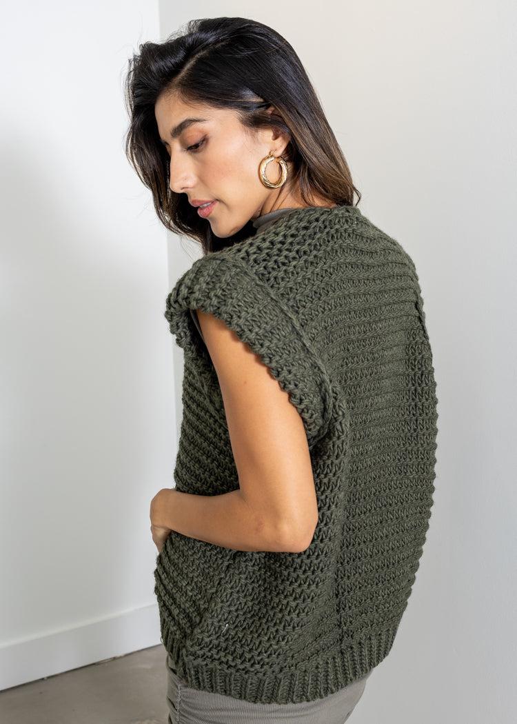 Astrid McGrath Knitted Vest-Hand In Pocket