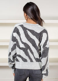 Elan Zambia Sweater-Hand In Pocket