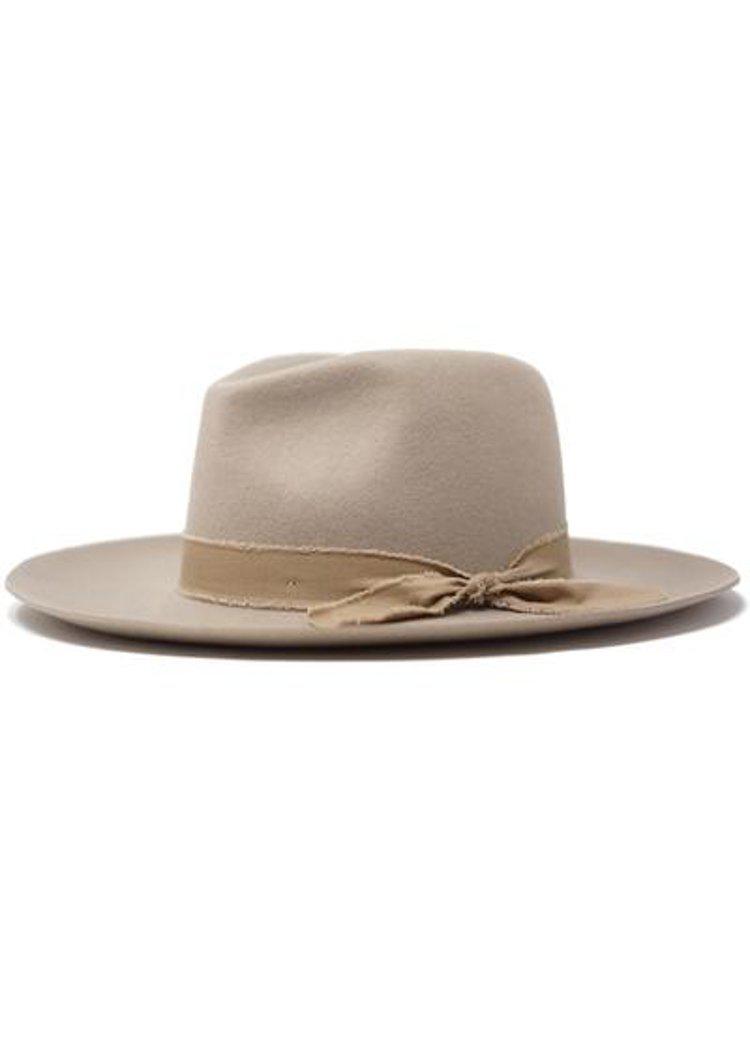 Olive + Pique Kaia Wool Felt Rancher Hat-Hand In Pocket