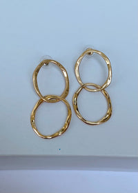 Emory Link Hoop- Gold-Hand In Pocket