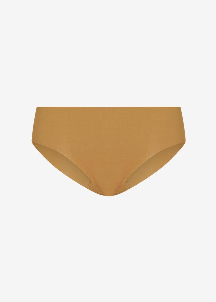 Commando Classic Solid Bikini - Caramel-Hand In Pocket