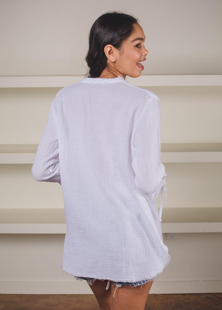 Stark X 3/4 Sleeve Split V Neck Gauze Blouse-White-Hand In Pocket