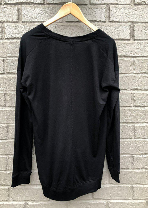 Bobi Essential Long Sleeve V Neck Tee-Black-Hand In Pocket