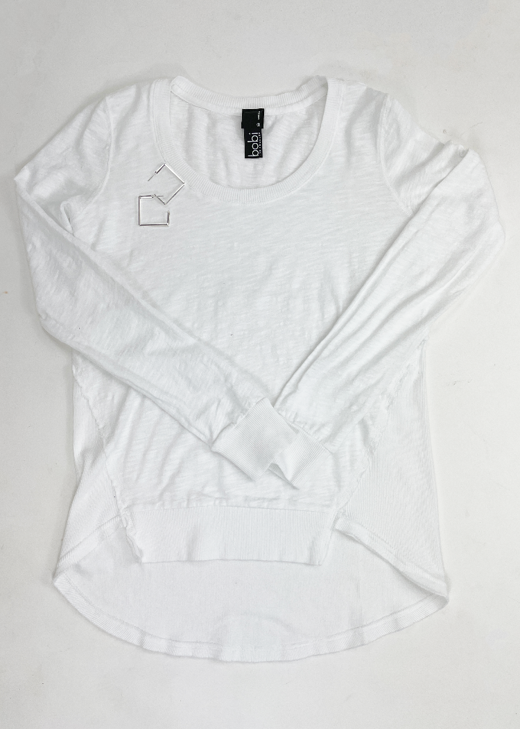 Bobi Ribbed Mixed Hem Long Sleeve Tee - White-Hand In Pocket