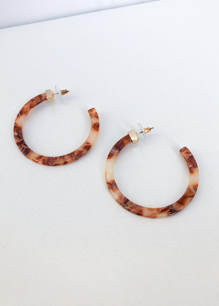 Layna Resin Hoops- Brown-Hand In Pocket