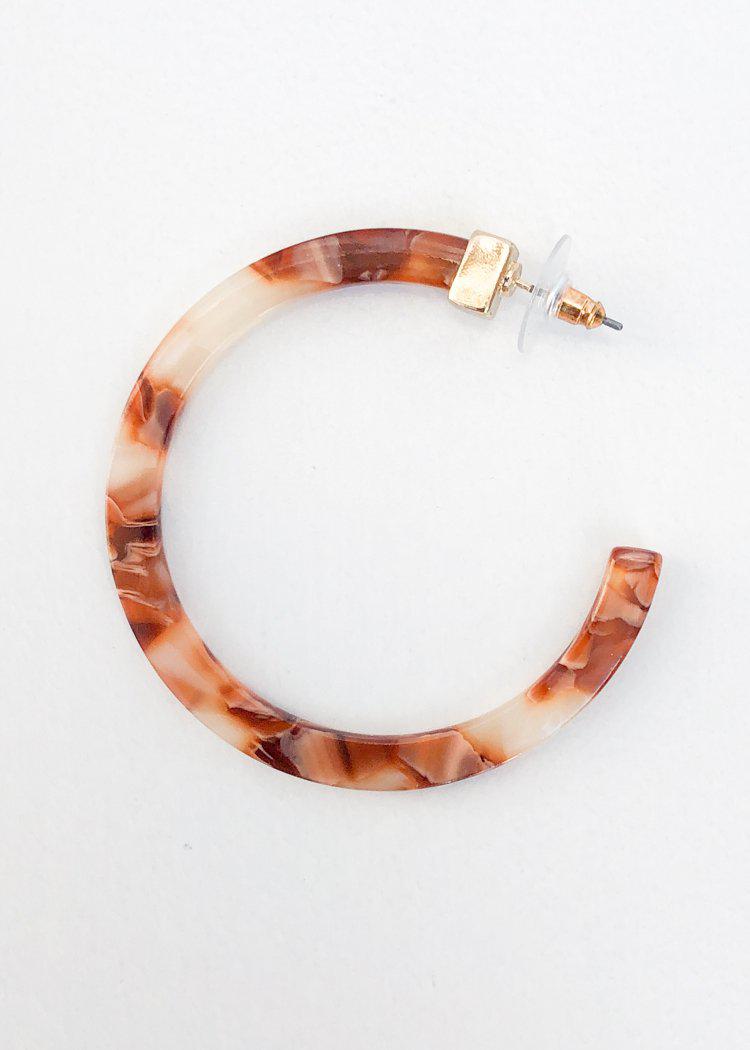 Layna Resin Hoops- Brown-Hand In Pocket