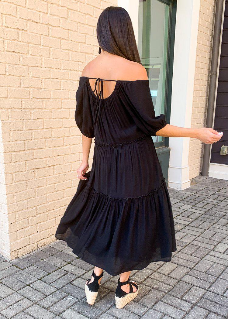 Maddox Convertible Tiered Off Shoulder Maxi-Hand In Pocket