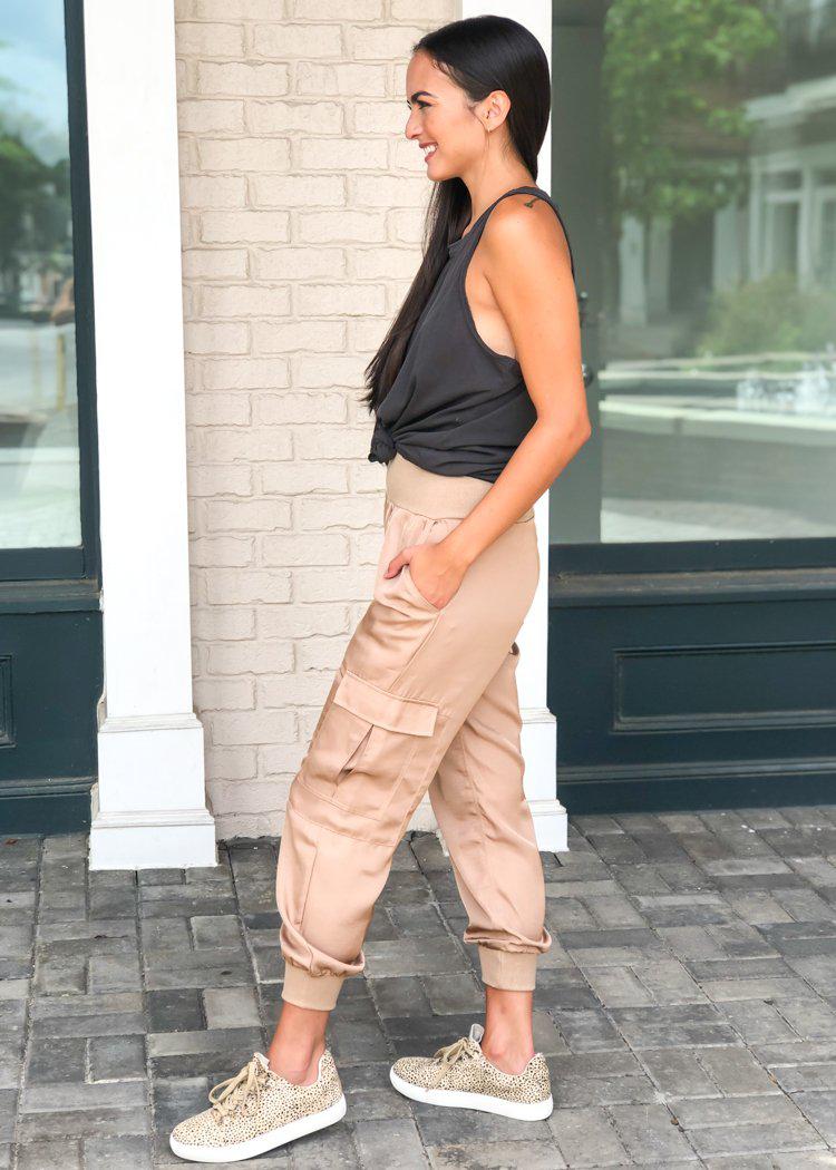 Rock your cargo joggers look with these amazing tips – Onpost