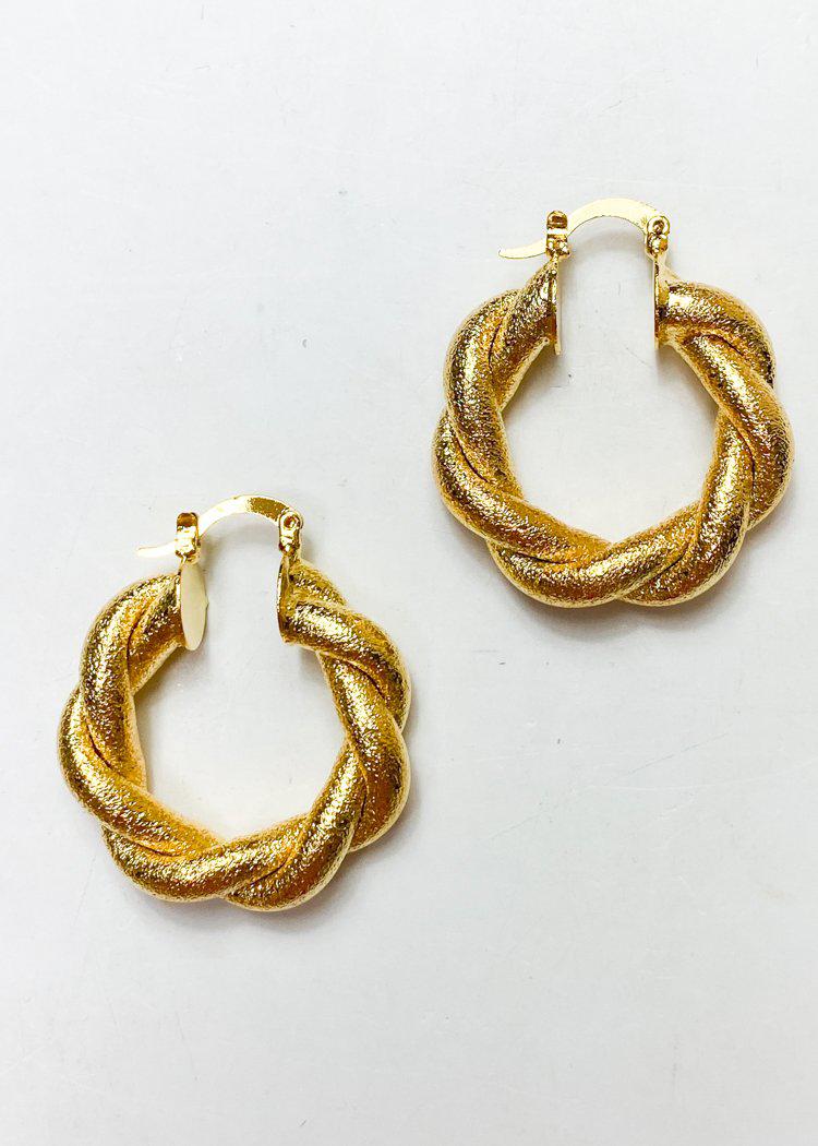 Tupiza Twisted Hoops-Gold-Hand In Pocket