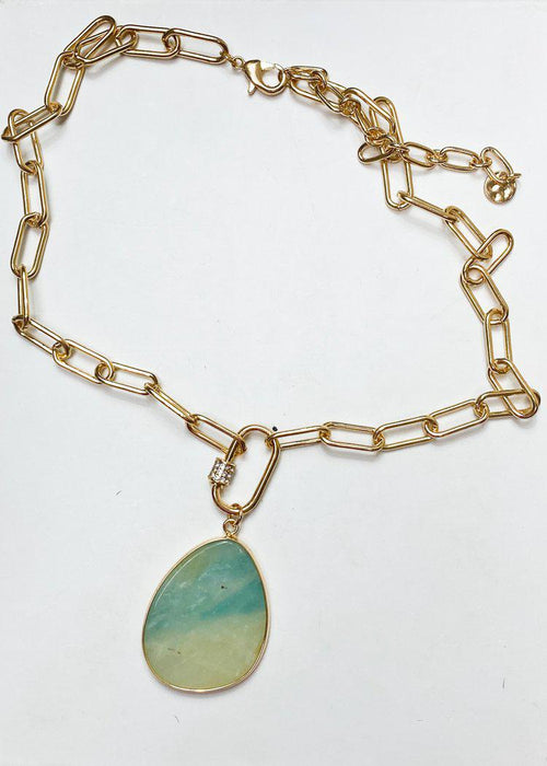 Villazon Stone Necklace-Hand In Pocket