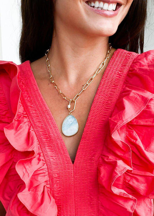 Villazon Stone Necklace-Hand In Pocket