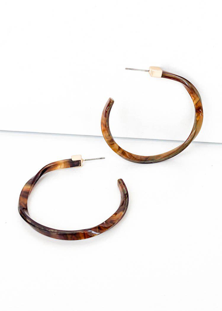 Apalone Tortoise Twisted Hoop-Hand In Pocket