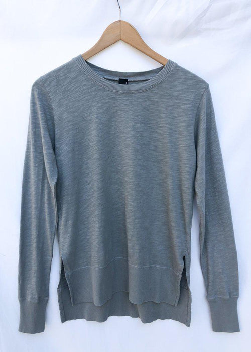 Bobi Essential Long Sleeve Crew Neck Tee - Overcast-Hand In Pocket