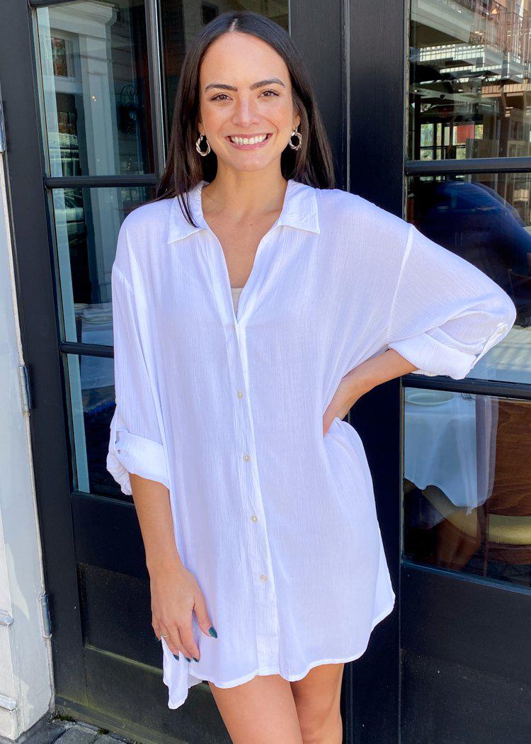 Elan Leeward Oversized Button Down Tunic - White-Hand In Pocket