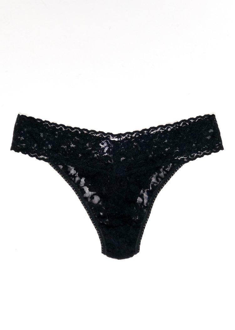 Hanky Panky Signature Lace Original Rise Thong - Black-Hand In Pocket