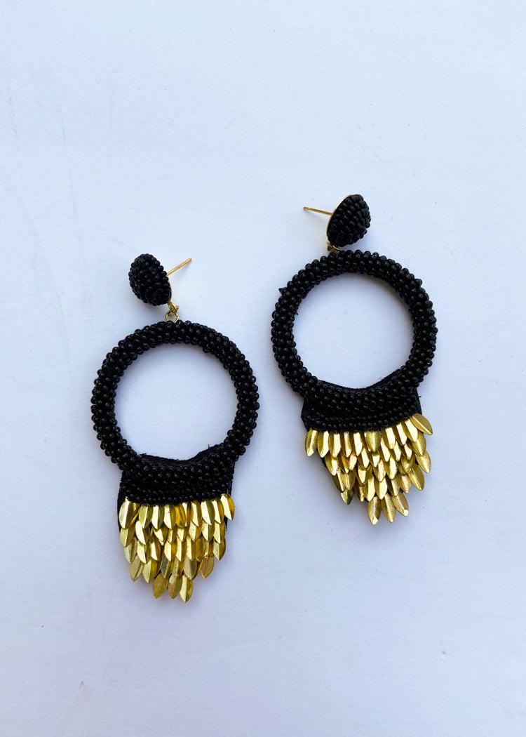 Franka Earrings - Black-Hand In Pocket