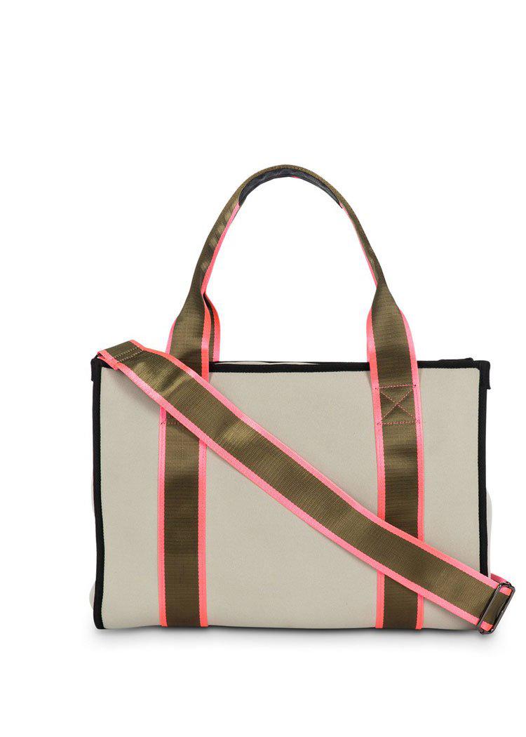 Haute Shore Isla Tote - Swank-Hand In Pocket