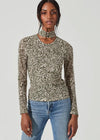 Astr The Label Zazie Mock Neck Top-Hand In Pocket